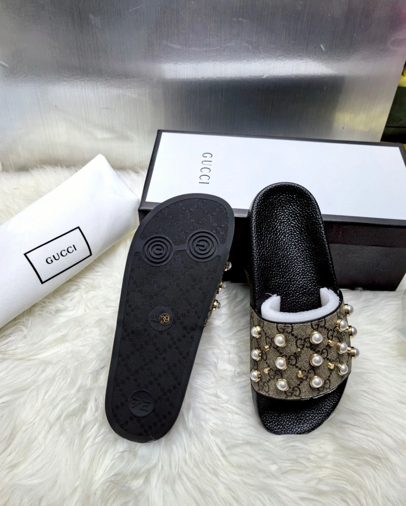 Timeless Gxccx Slippers 162263