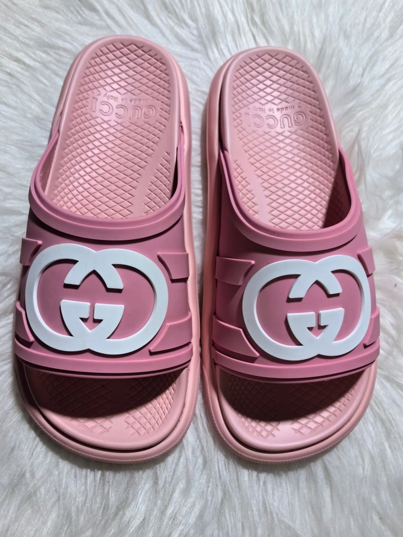 Sophisticated Gxccx Slippers 162256