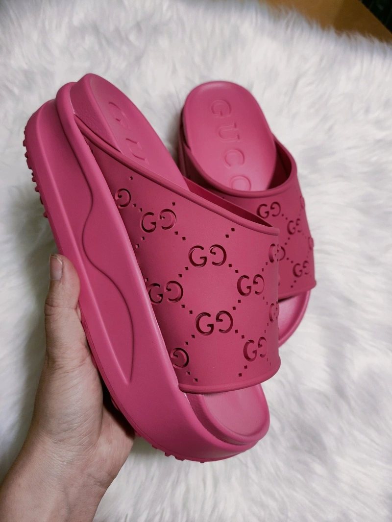 Refined Gxccx Slippers 162248