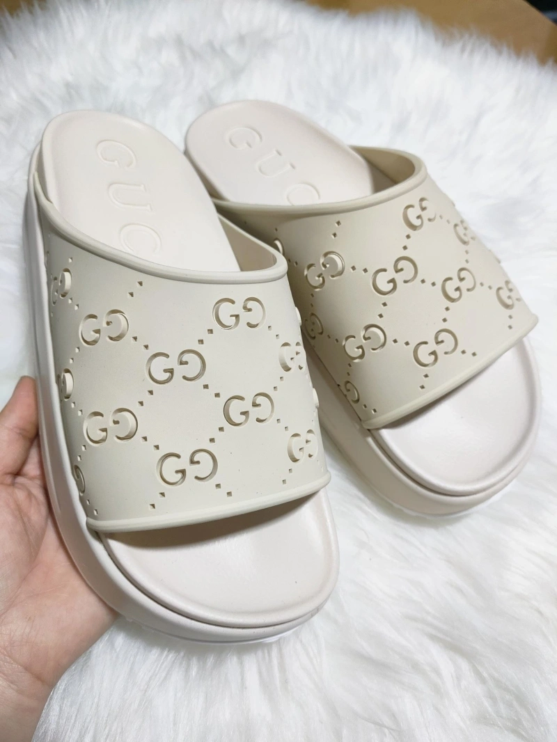 Reliable Gxccx Slippers 162249