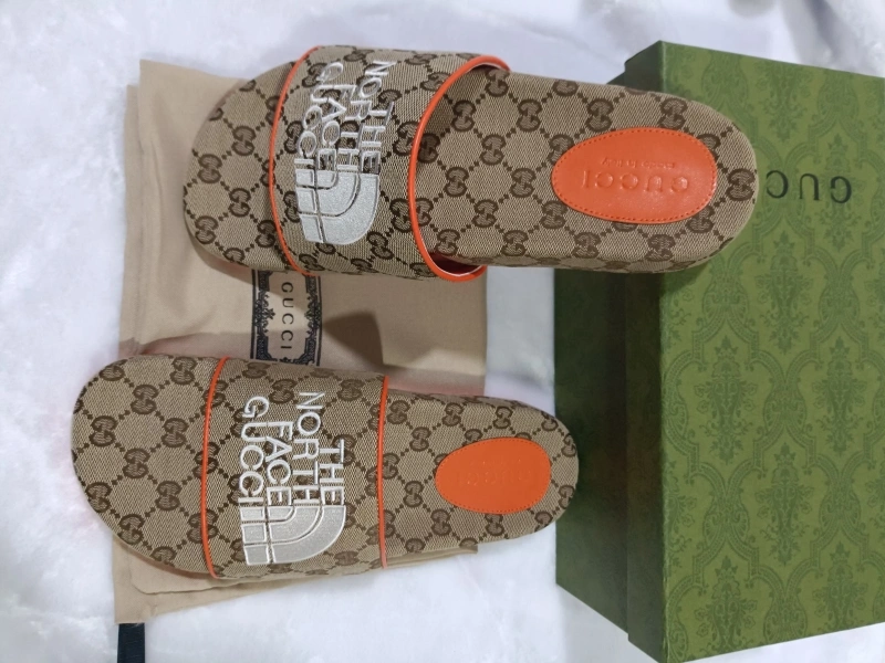 Trendy Gxccx Slippers 162242