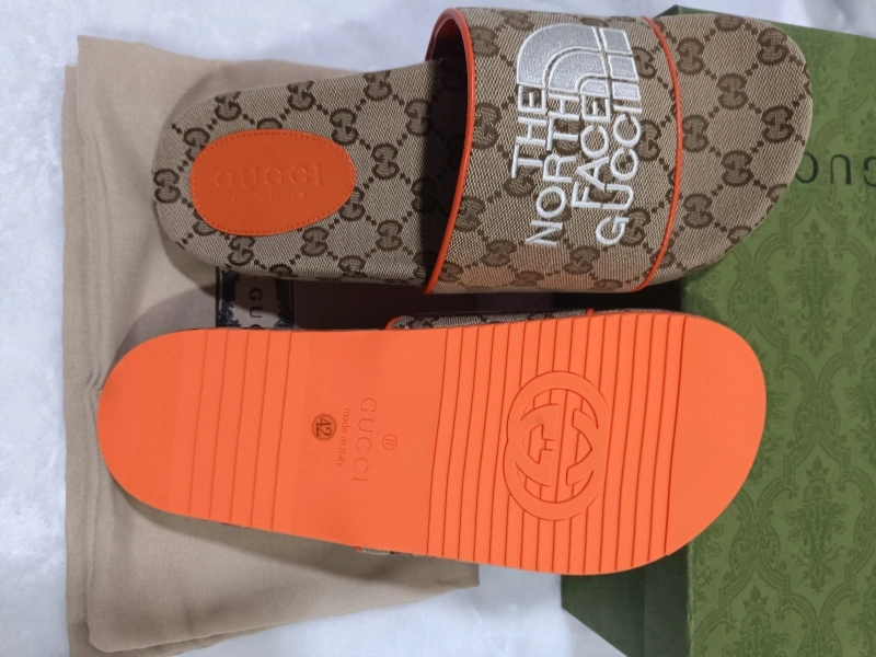 Trendy Gxccx Slippers 162242