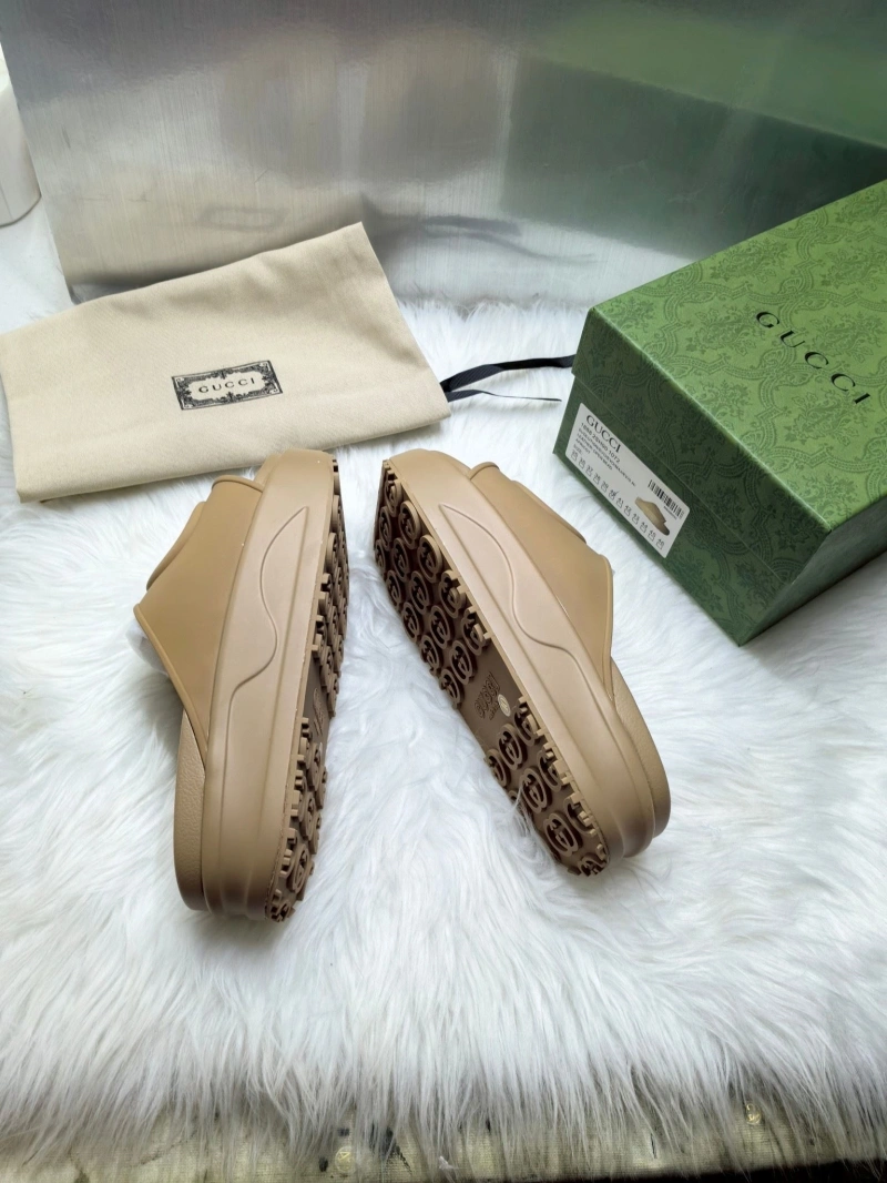 Gxccx Slippers Sophisticated 162235