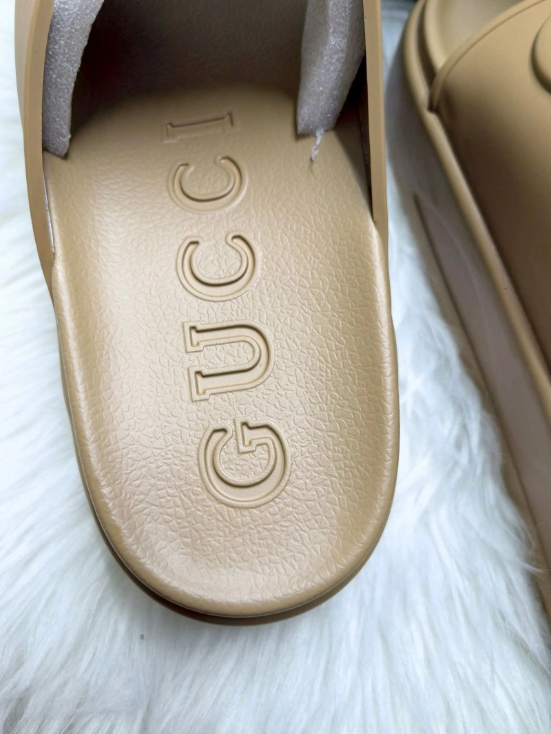 Gxccx Slippers Sophisticated 162235