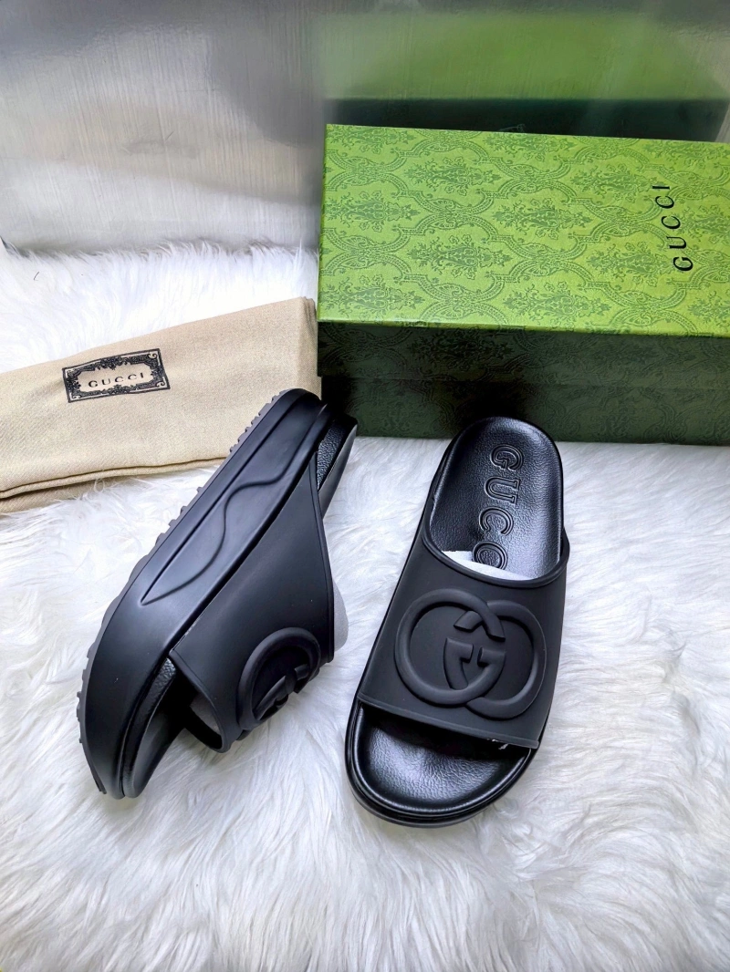 Resilient Gxccx Slippers 162231