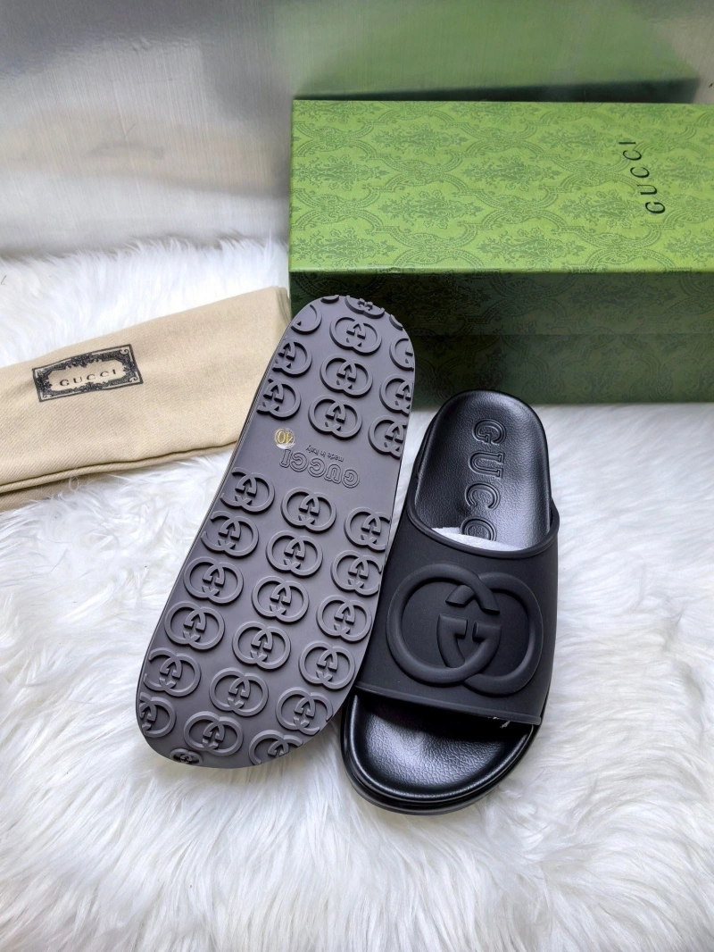 Resilient Gxccx Slippers 162231