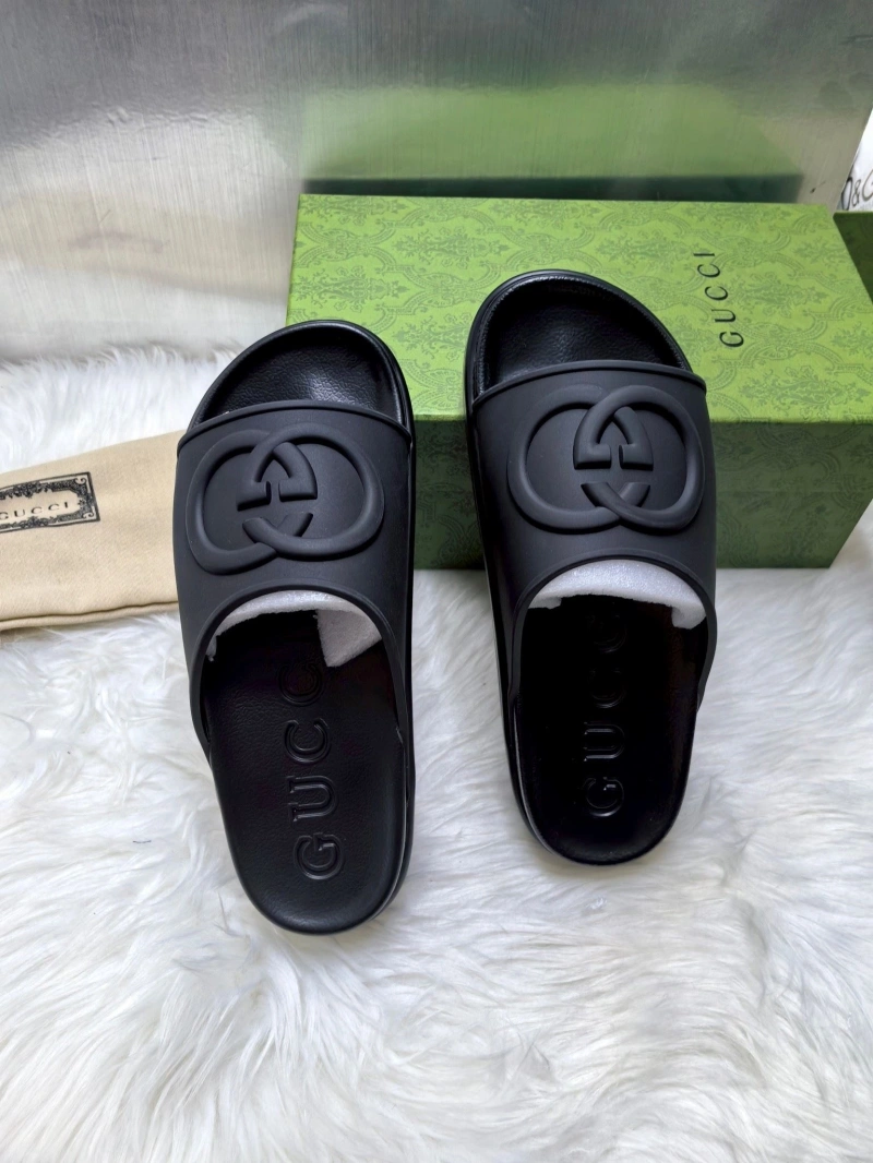 Resilient Gxccx Slippers 162231