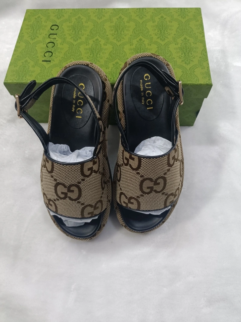 Cozy Gxccx Slippers 162226