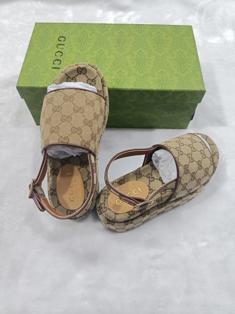 ModernLook Gxccx Slippers 162228