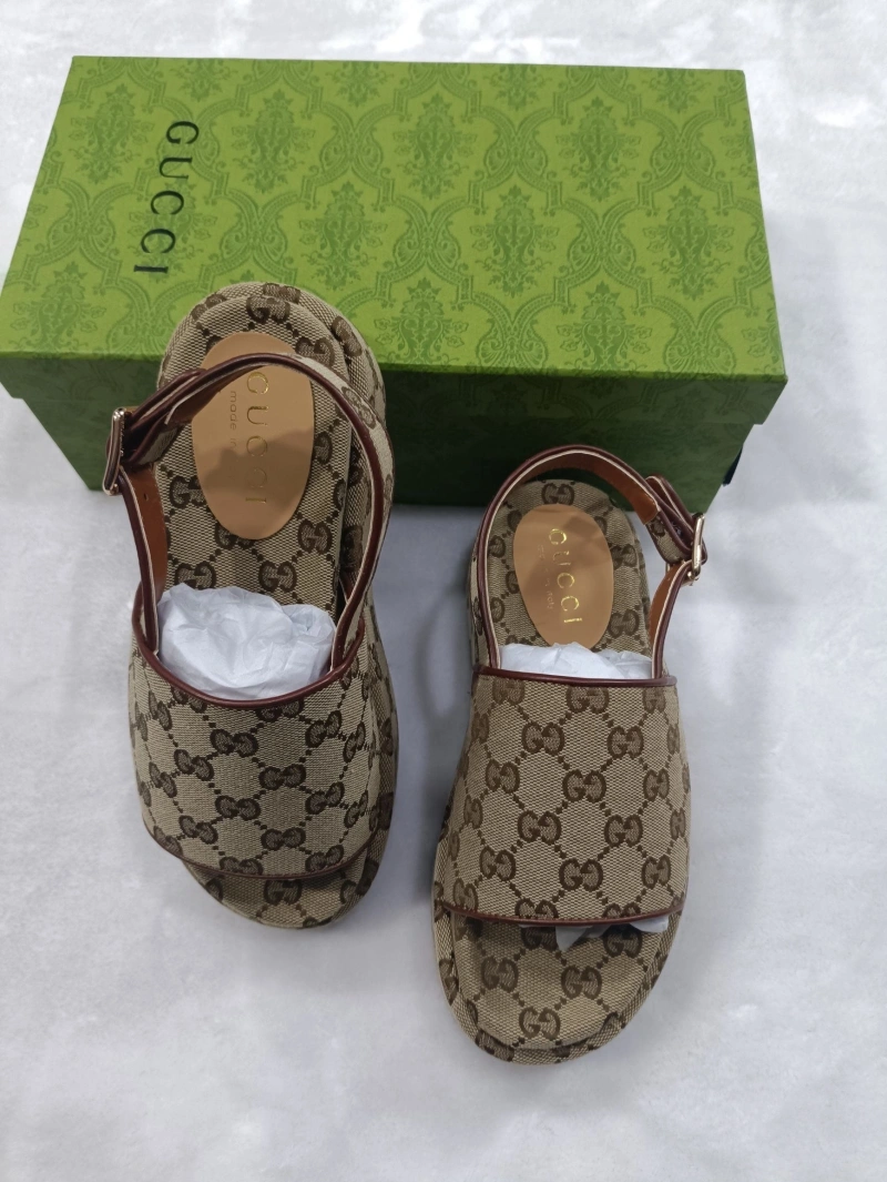 ModernLook Gxccx Slippers 162228