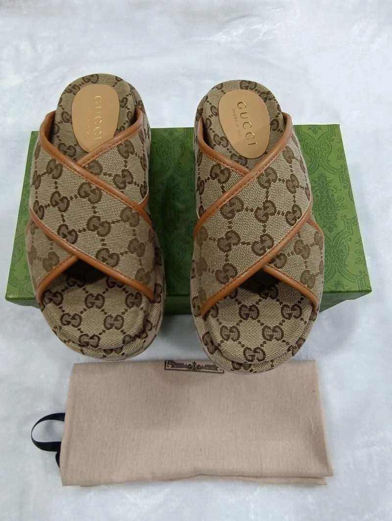 Cozy Gxccx Slippers 162225