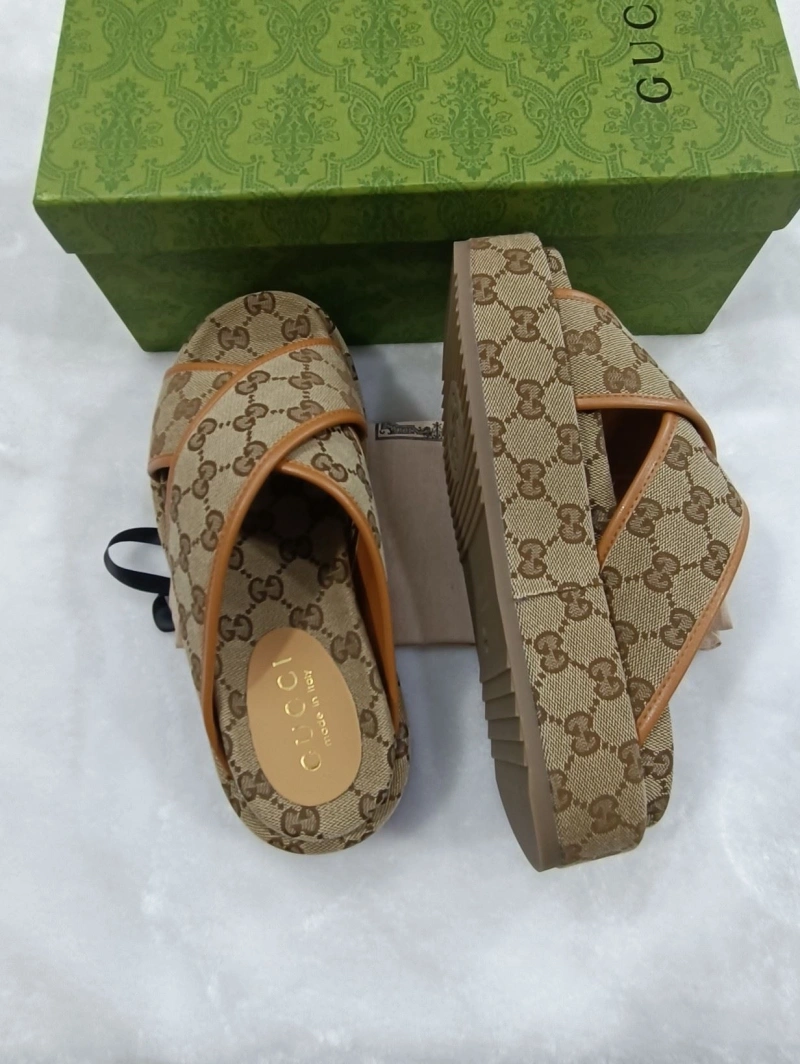 Cozy Gxccx Slippers 162225