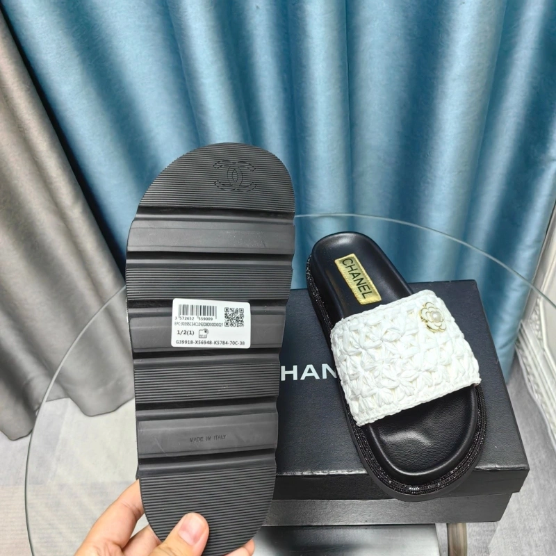 UrbanStyle Chxnxl Slippers 128001