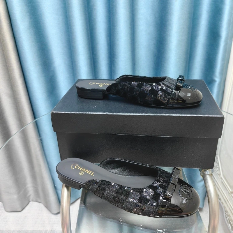 Chxnxl Slippers Vibrant 127995
