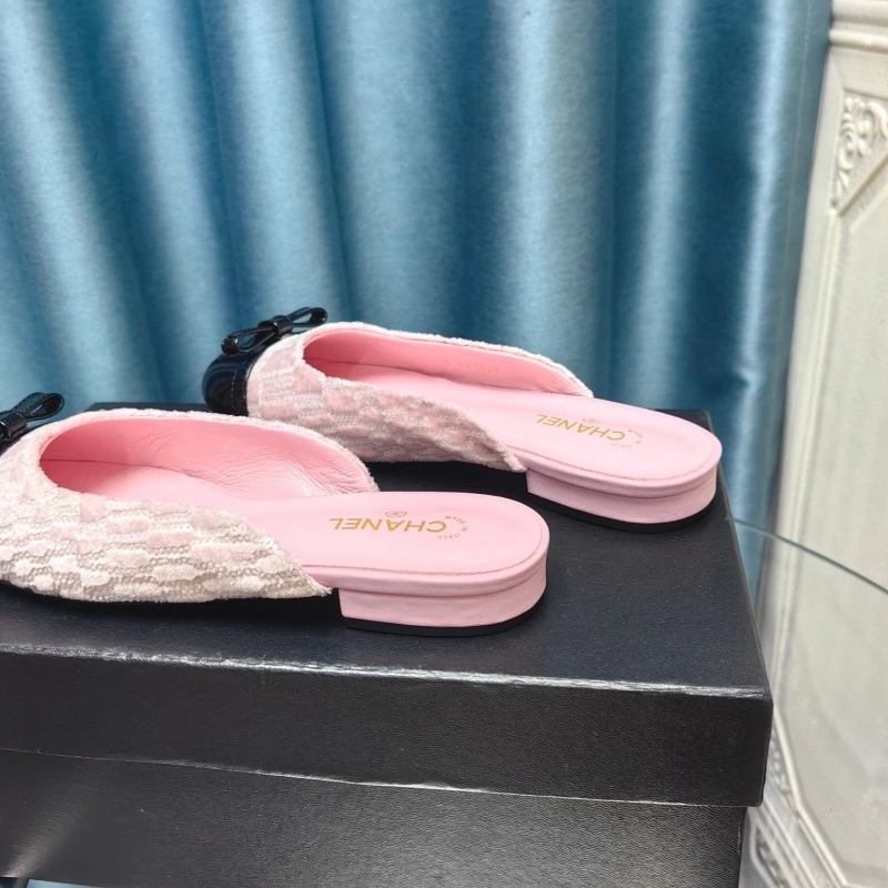 Efficient Chxnxl Slippers 127994