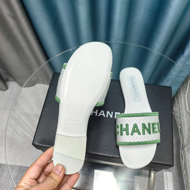 Modern Chxnxl Slippers 127981
