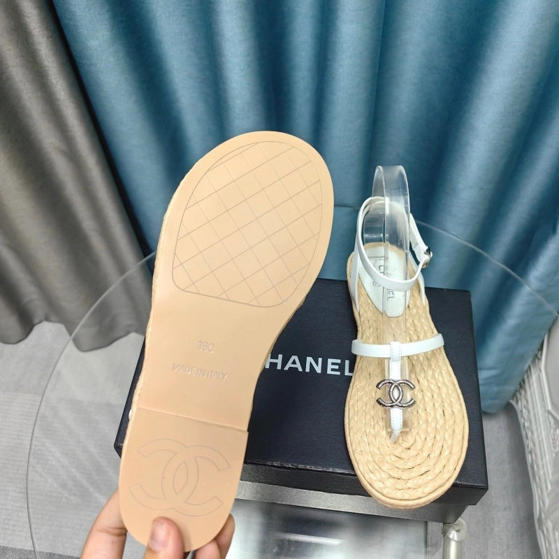 Sleek Chxnxl Sandals 128415