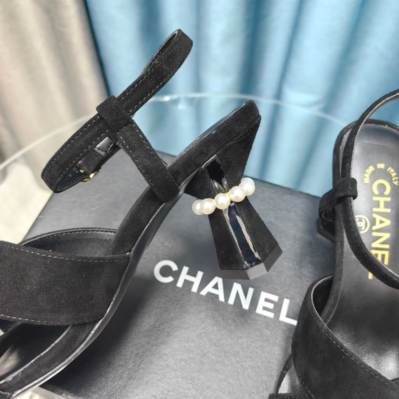HighQuality Chxnxl Sandals 128397