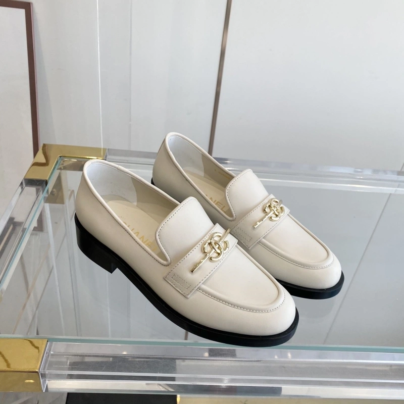 Vibrant Chxnxl Leather Shoes 128735