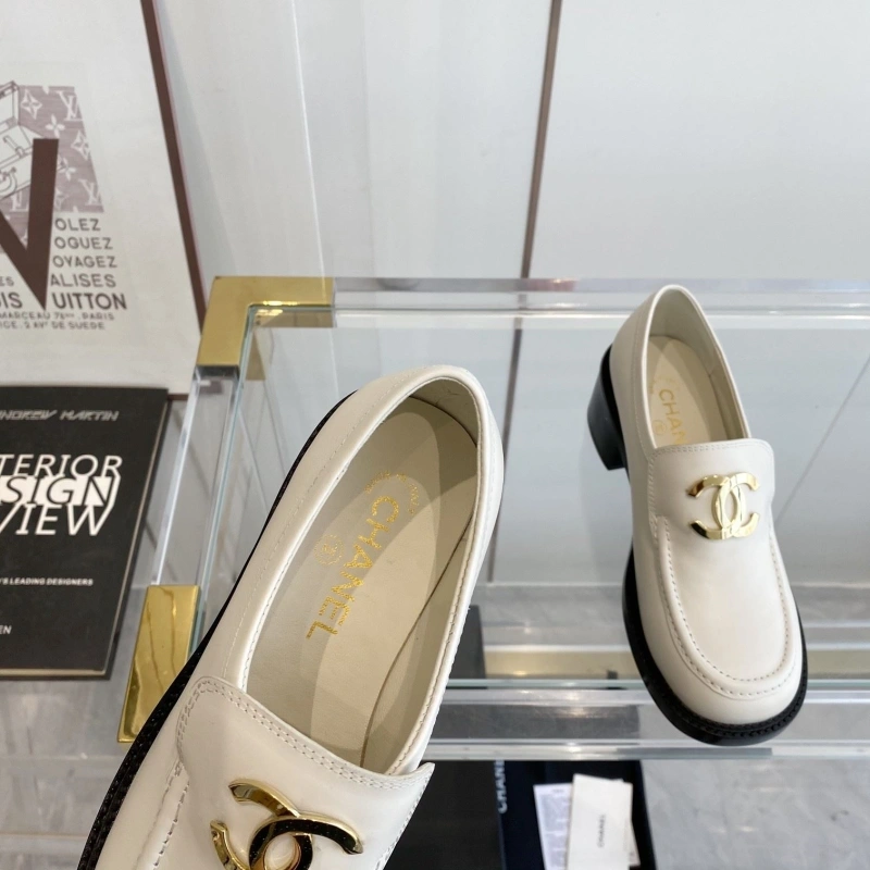 Durable Chxnxl Leather Shoes 128734