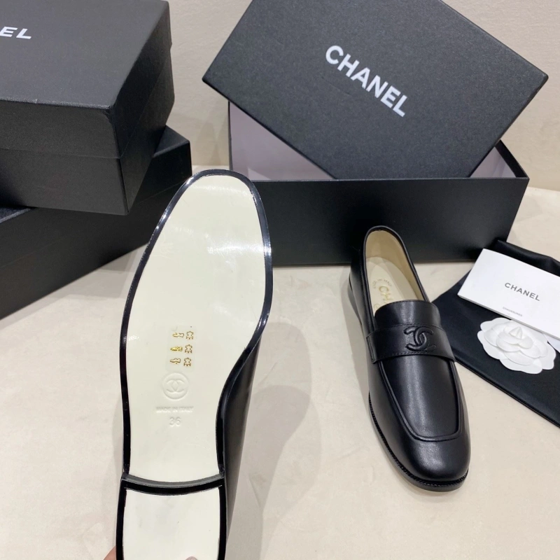 NewStyle Chxnxl Leather Shoes 128730