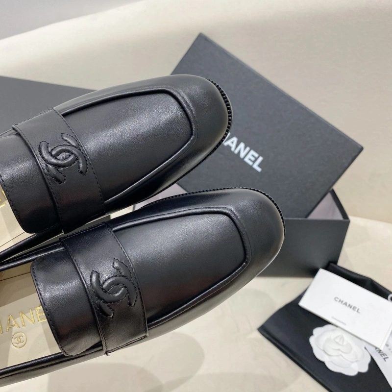 NewStyle Chxnxl Leather Shoes 128730