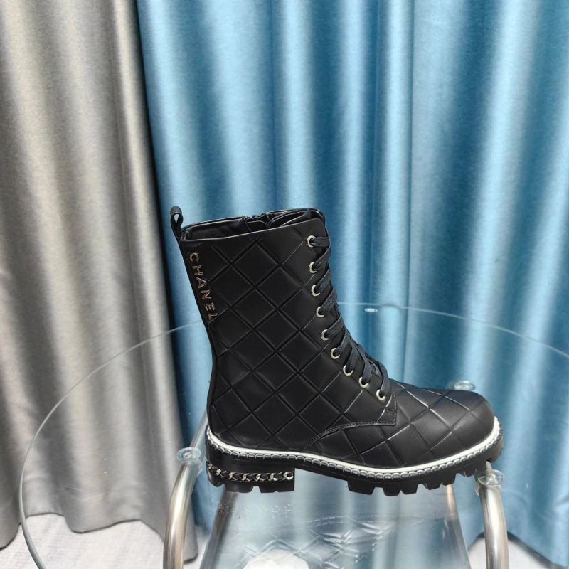 Sophisticated Chxnxl Boots 129691
