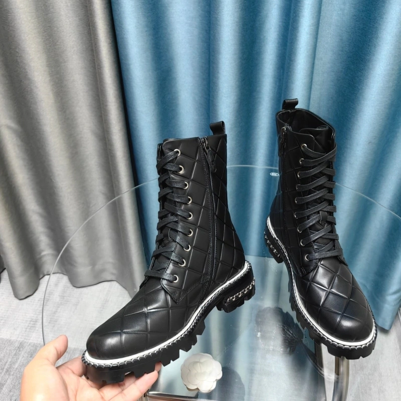 Sophisticated Chxnxl Boots 129691