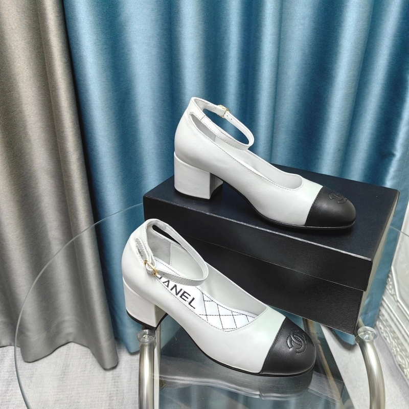 NewStyle Chxnxl High Heels 128968