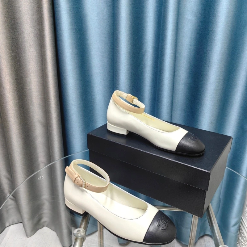 Bold Chxnxl High Heels 128955