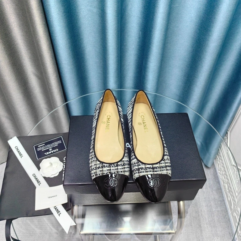 Soft Chxnxl Flat Shoes 129131
