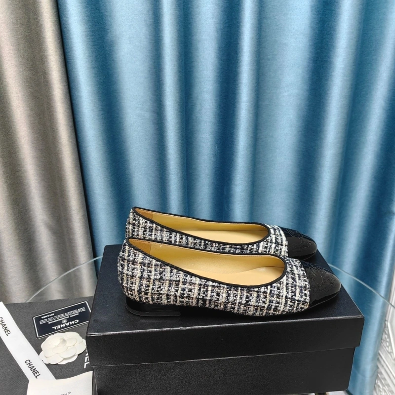 Soft Chxnxl Flat Shoes 129131