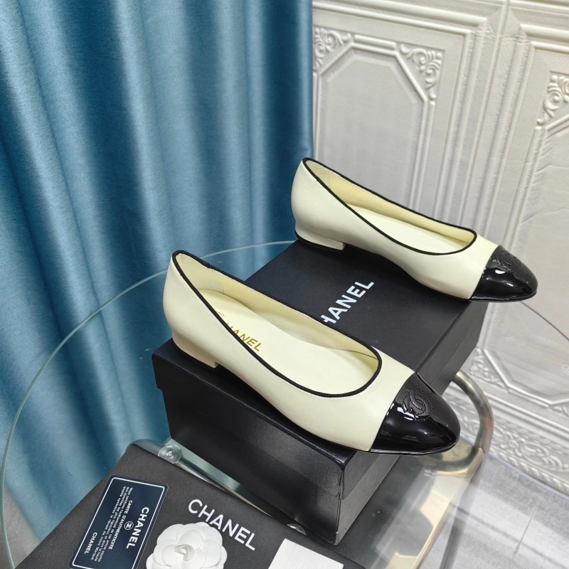 EyeCatching Chxnxl Flat Shoes 129126
