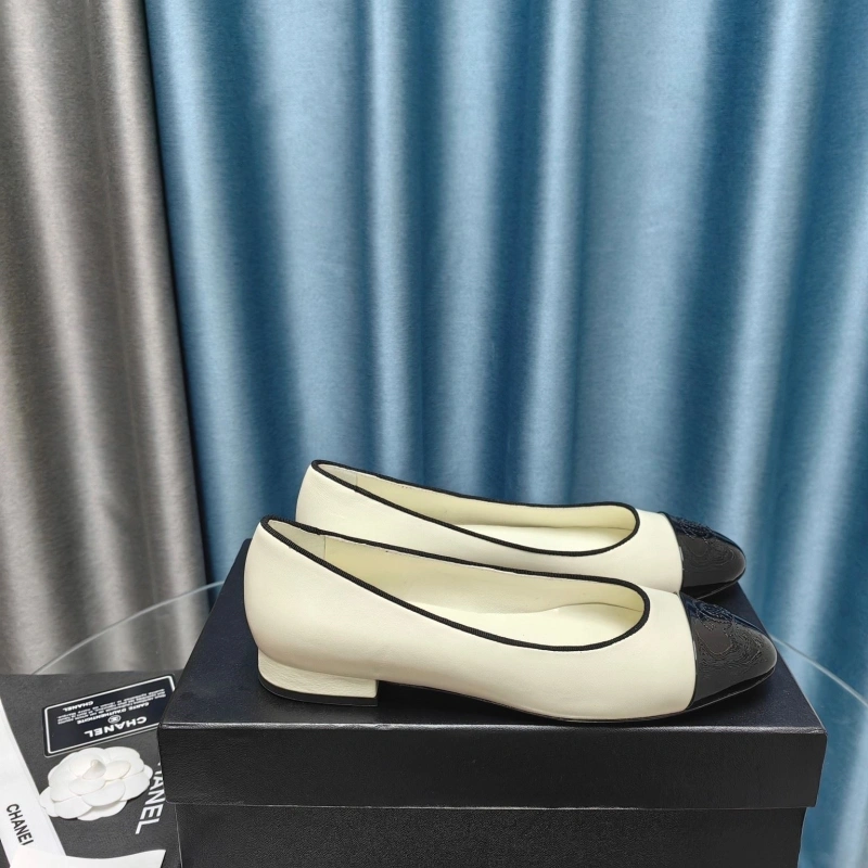 EyeCatching Chxnxl Flat Shoes 129126