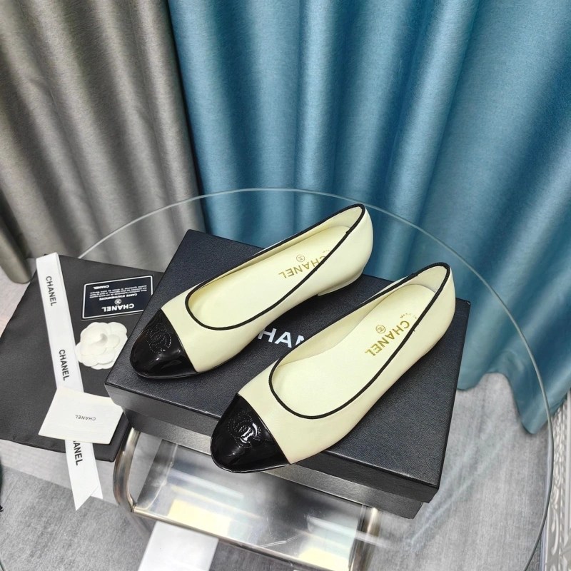 EyeCatching Chxnxl Flat Shoes 129126