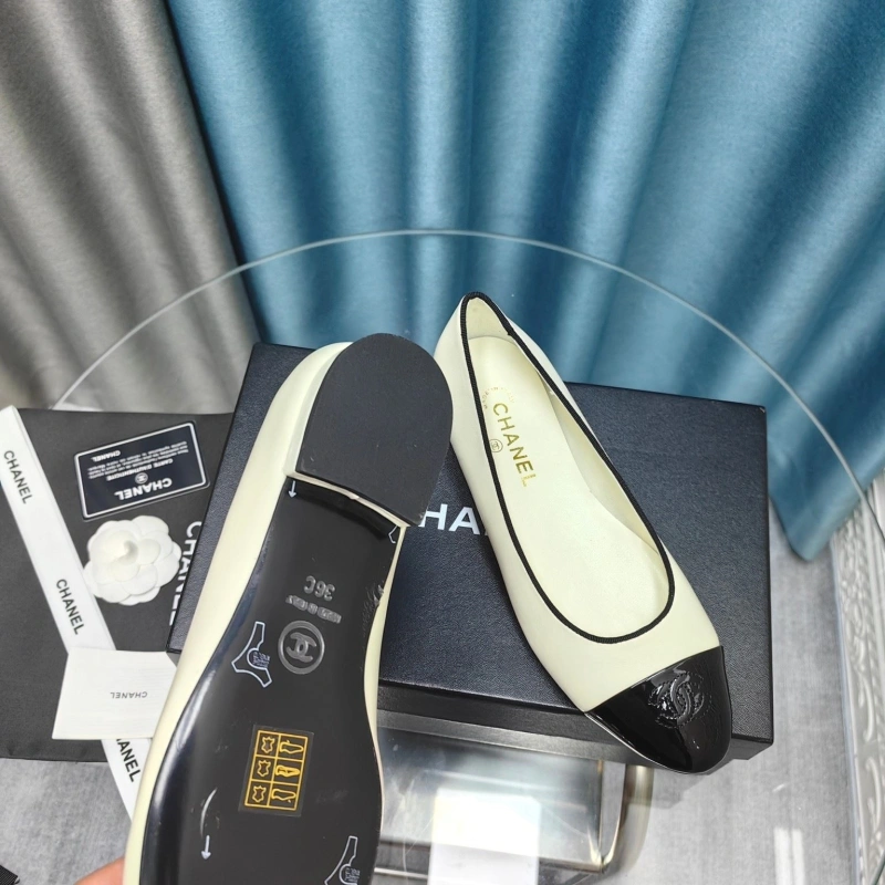 EyeCatching Chxnxl Flat Shoes 129126