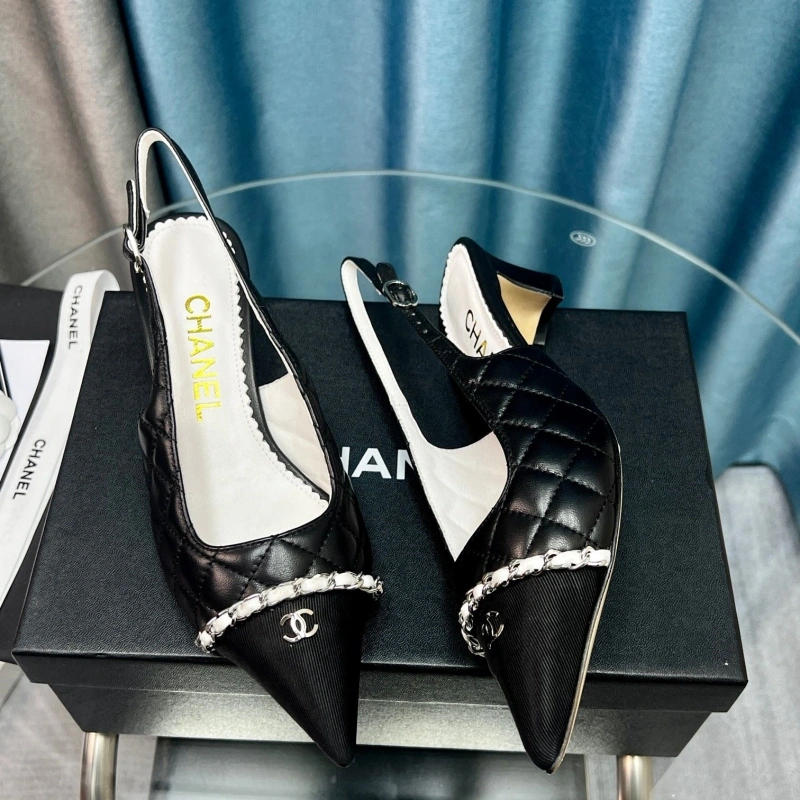 Cozy Chxnxl High Heels 128946