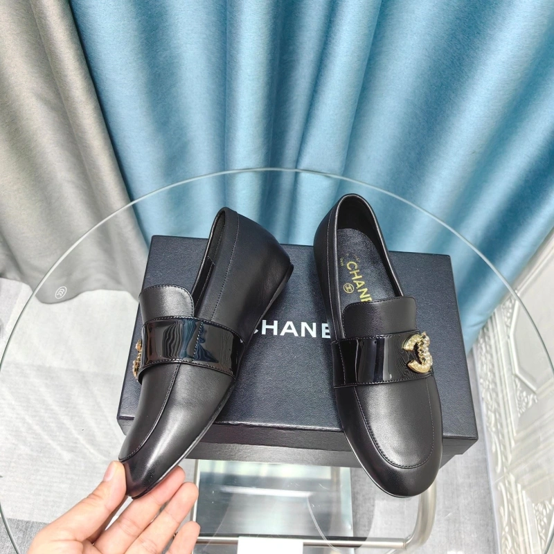 WellDesigned Chxnxl Leather Shoes 128727
