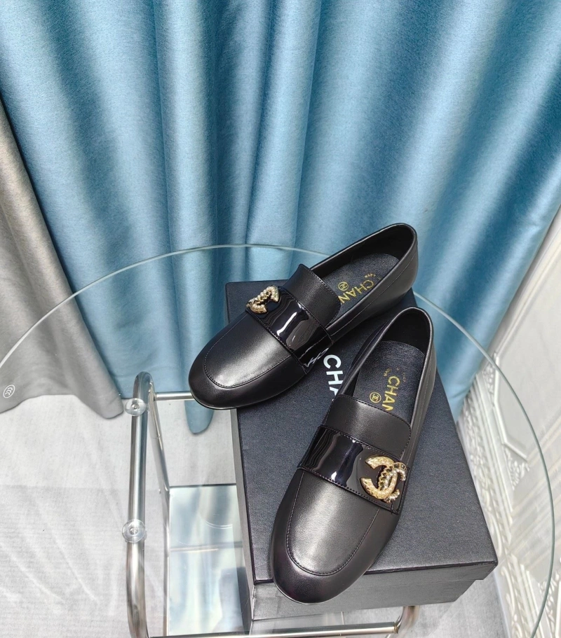 WellDesigned Chxnxl Leather Shoes 128727