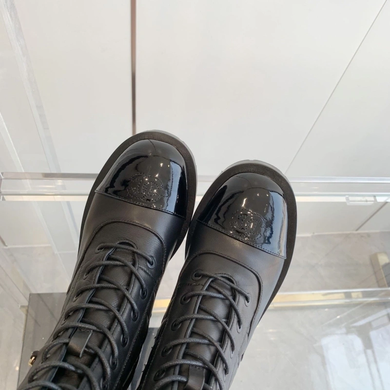 Cozy Chxnxl Boots 129675