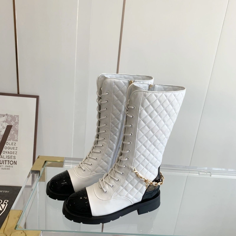 Versatile Chxnxl Boots 129679