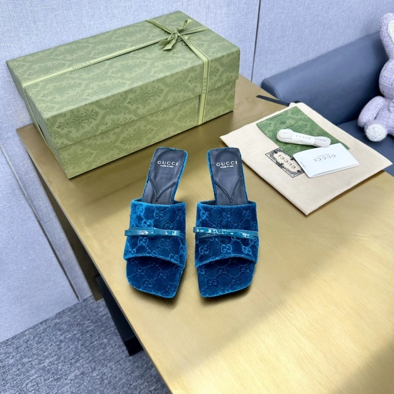 Popular Gxccx Slippers 162222