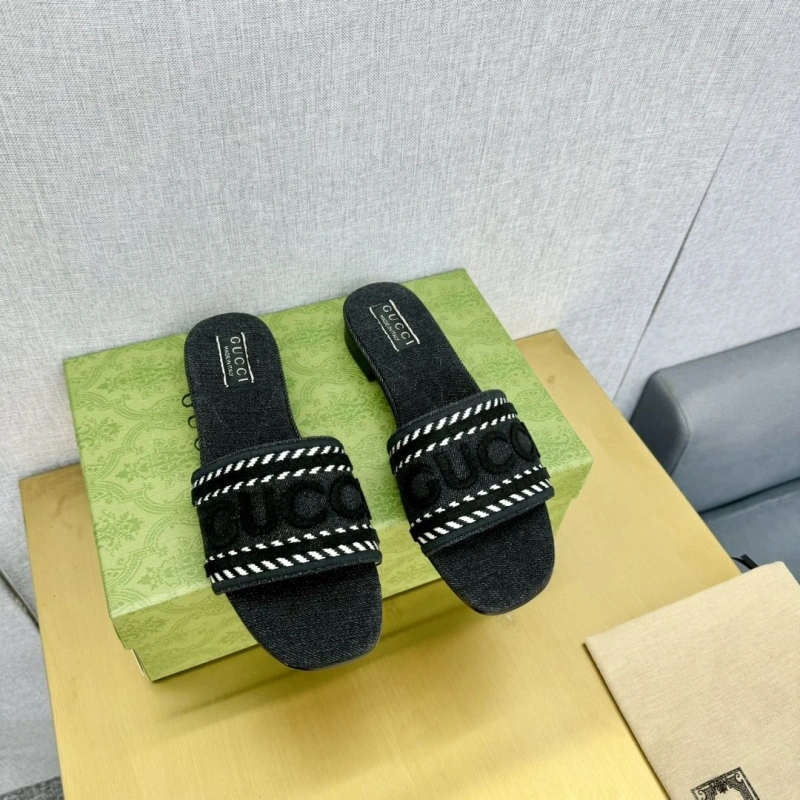 Gxccx Slippers Timeless 162203
