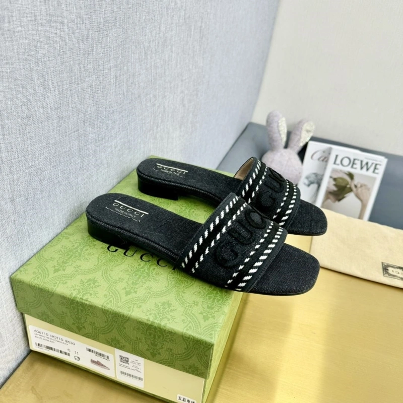 Gxccx Slippers Timeless 162203