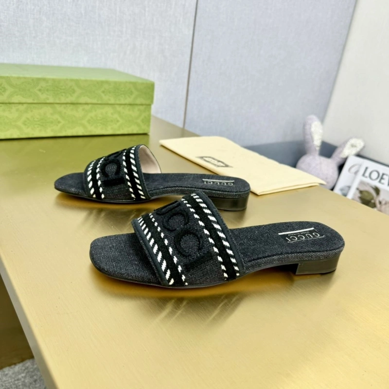 Gxccx Slippers Timeless 162203
