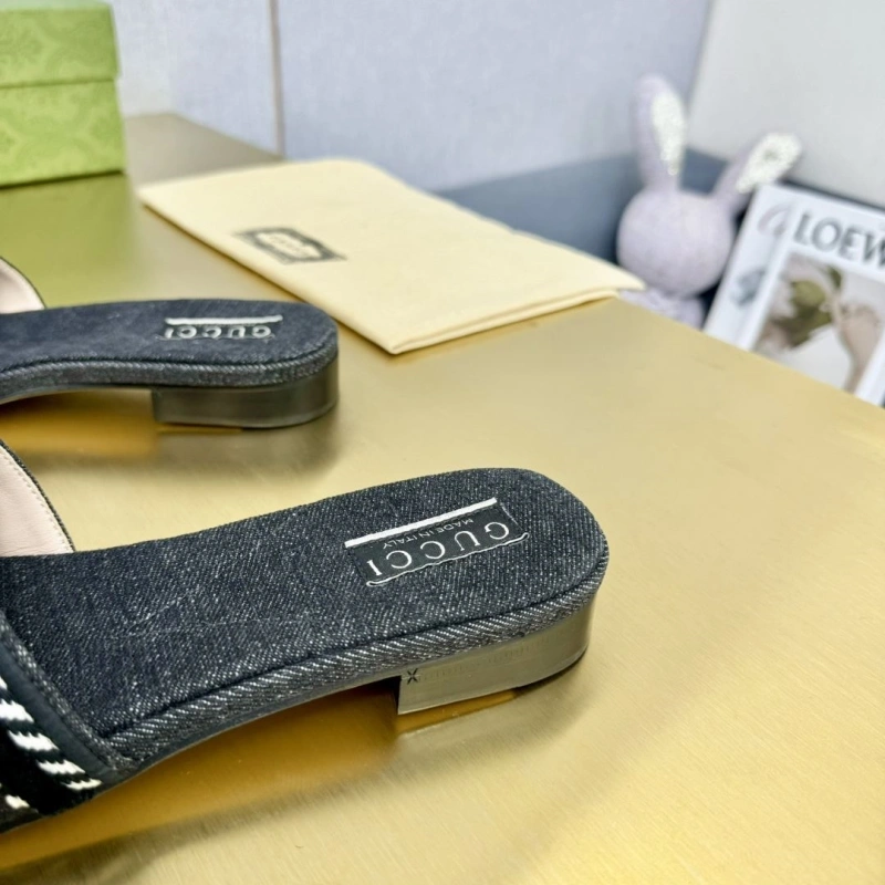 Gxccx Slippers Timeless 162203