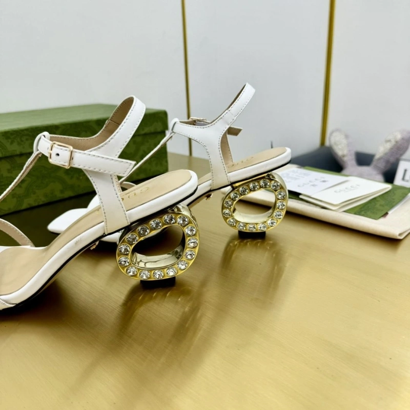Gxccx Sandals Sophisticated 162277