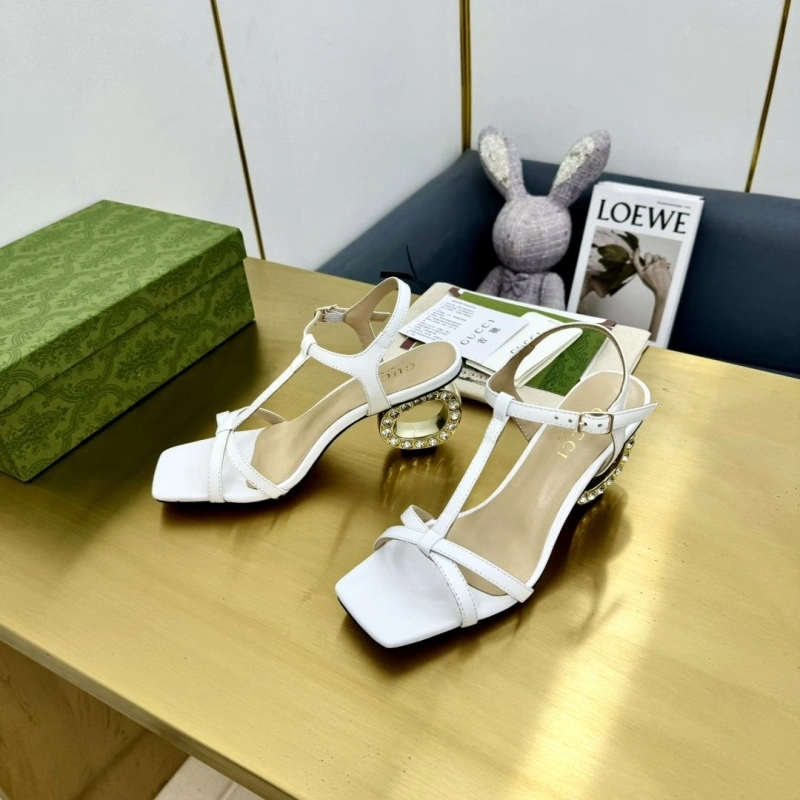 Gxccx Sandals Sophisticated 162277