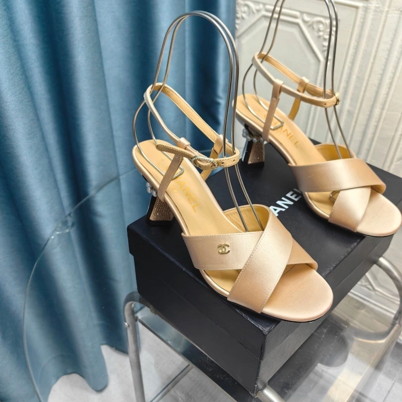 Unique Chxnxl High Heels 128913