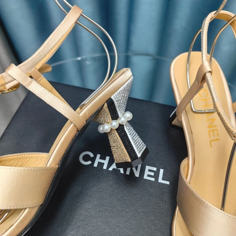 Unique Chxnxl High Heels 128913